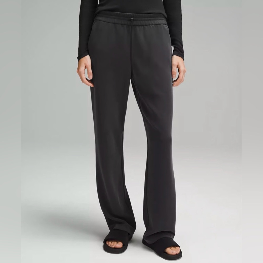 Lululemon Loungeful Straight Leg Black Pants Size 14 NWT